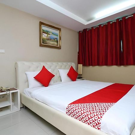 Diamond Residence Silom Bangkok Luaran gambar
