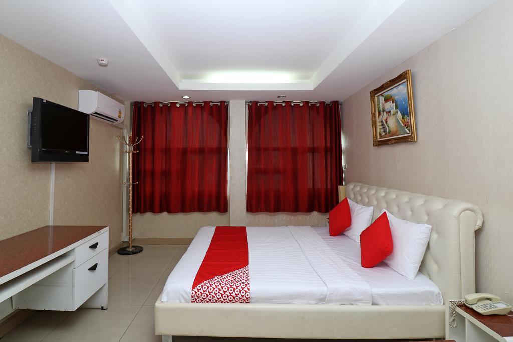Diamond Residence Silom Bangkok Luaran gambar