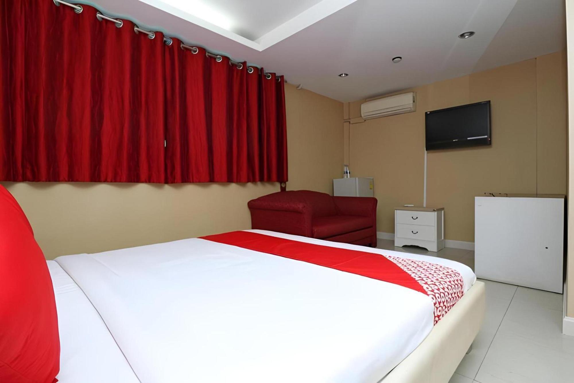 Diamond Residence Silom Bangkok Luaran gambar