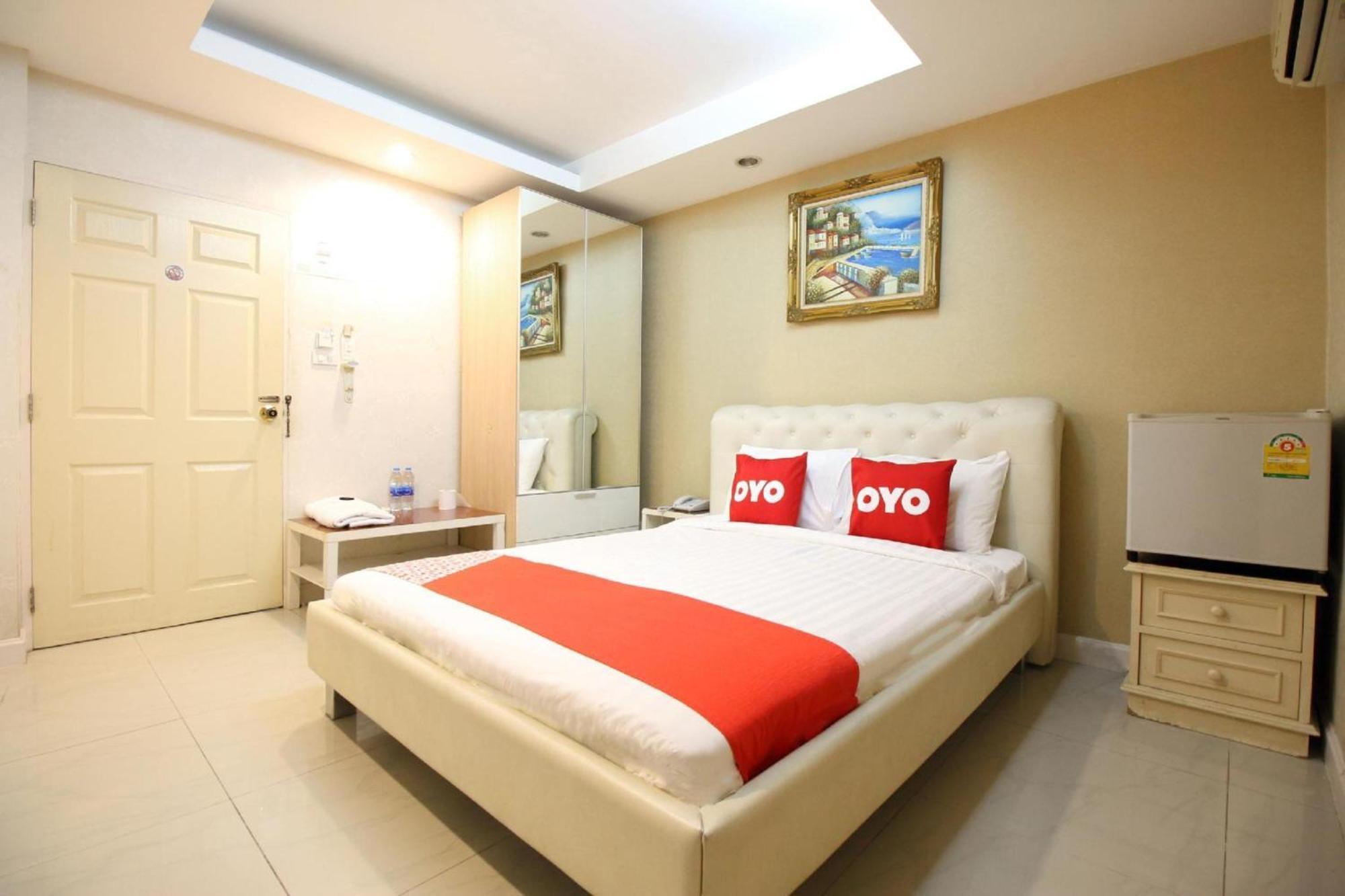 Diamond Residence Silom Bangkok Luaran gambar