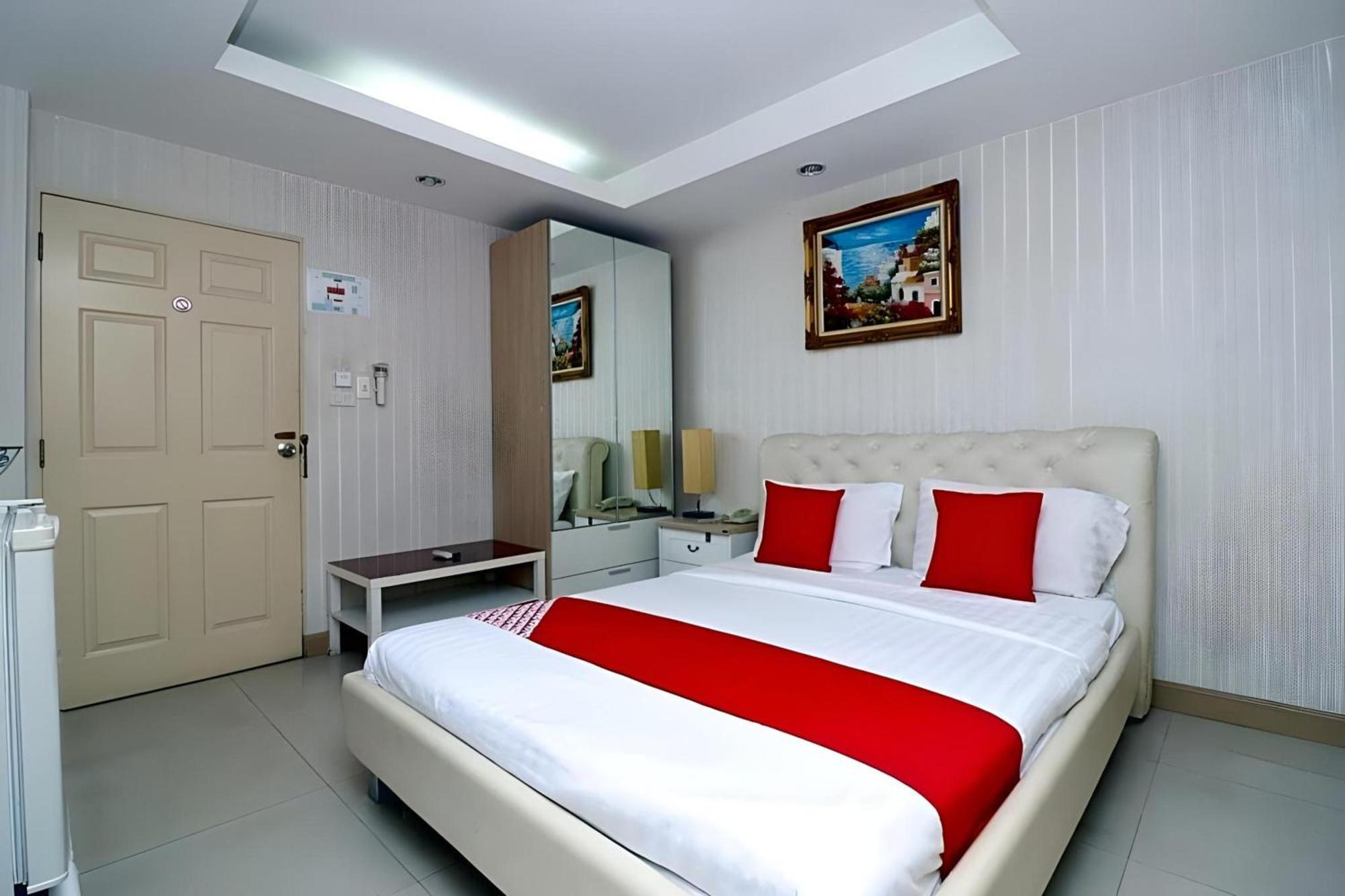 Diamond Residence Silom Bangkok Luaran gambar